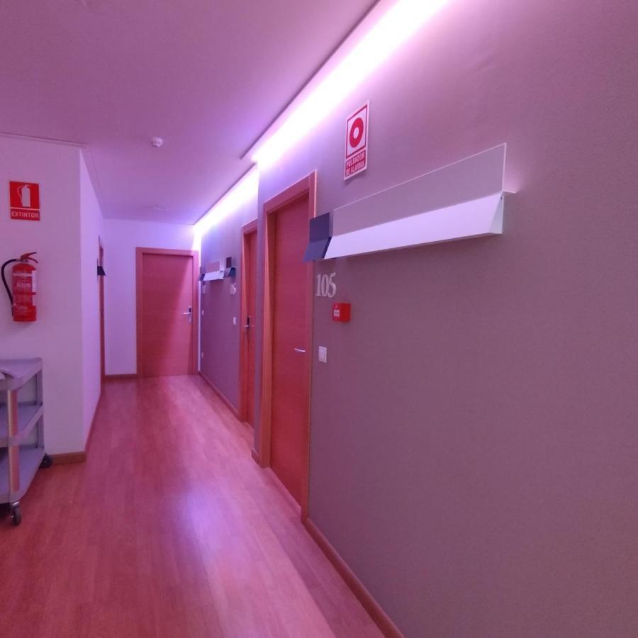Hello Villarreal Suites Vila-real Экстерьер фото