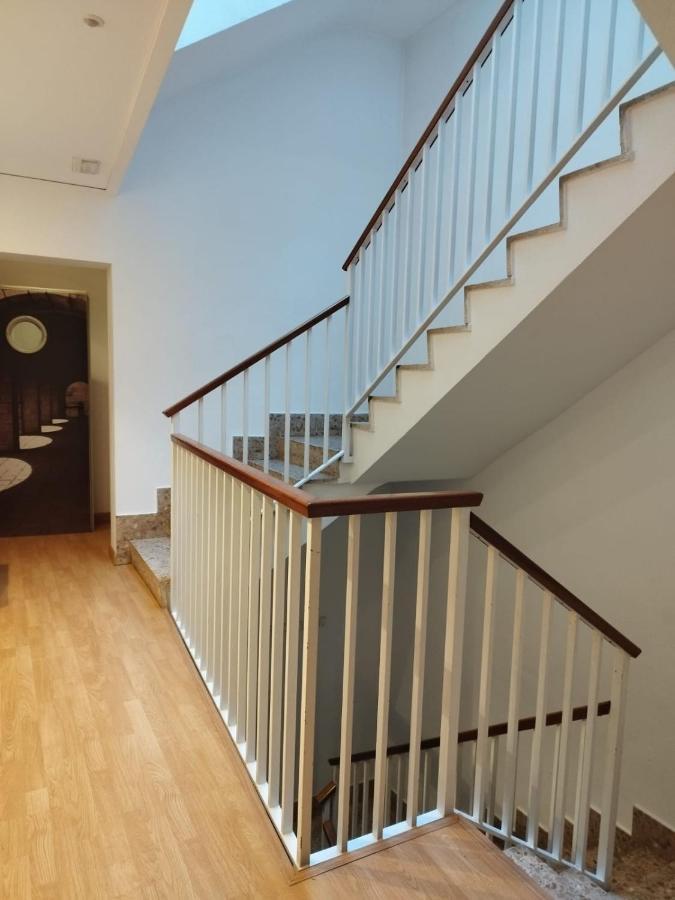 Hello Villarreal Suites Vila-real Экстерьер фото