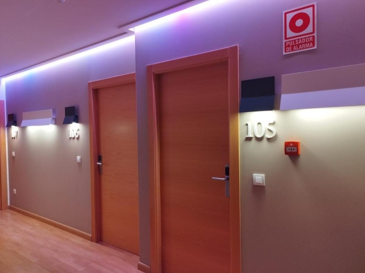 Hello Villarreal Suites Vila-real Экстерьер фото