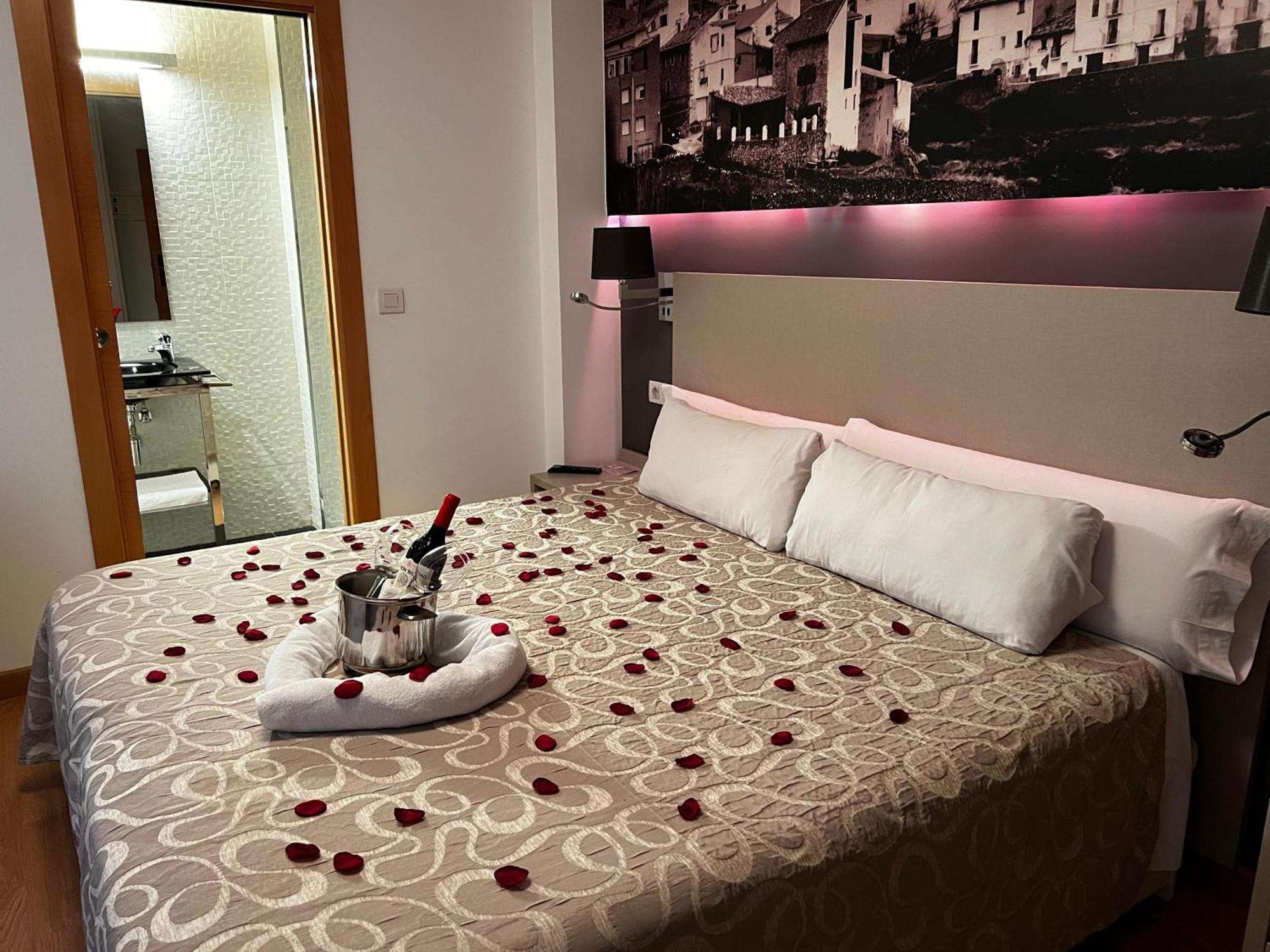 Hello Villarreal Suites Vila-real Экстерьер фото